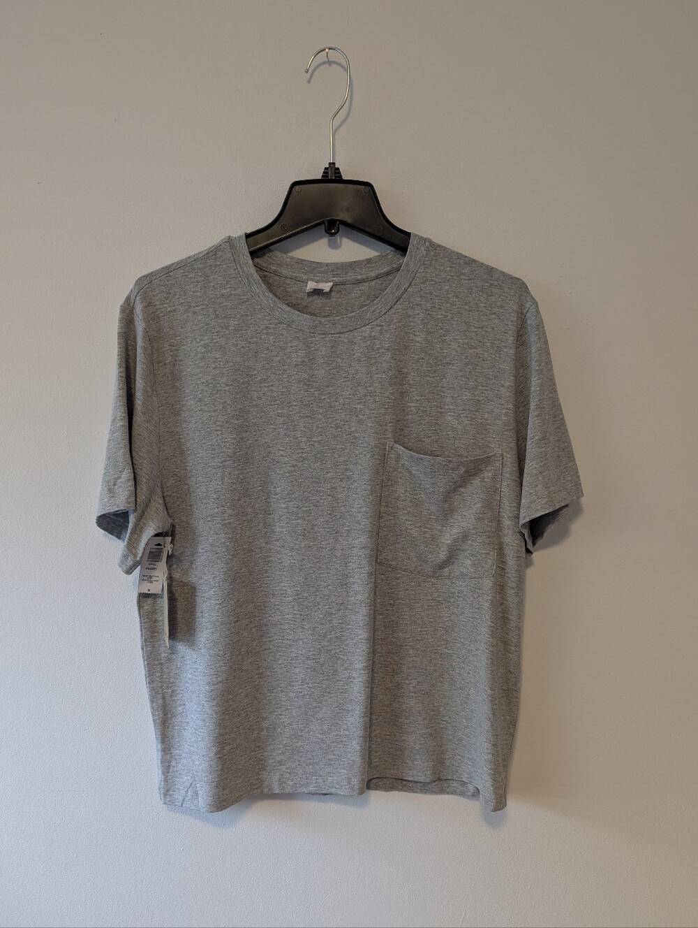 NWT Aritzia Wilfred Free Pocket T-Shirt Heather Grey Rayon Stretch Tee M